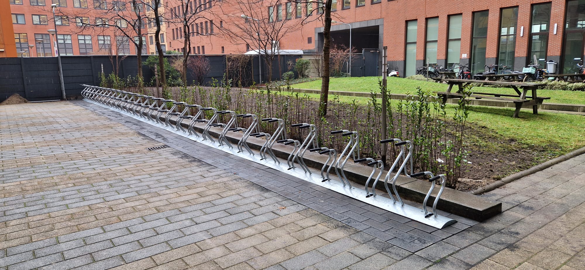 Cobra light fietsenrekken Klaver Fietsparkeren