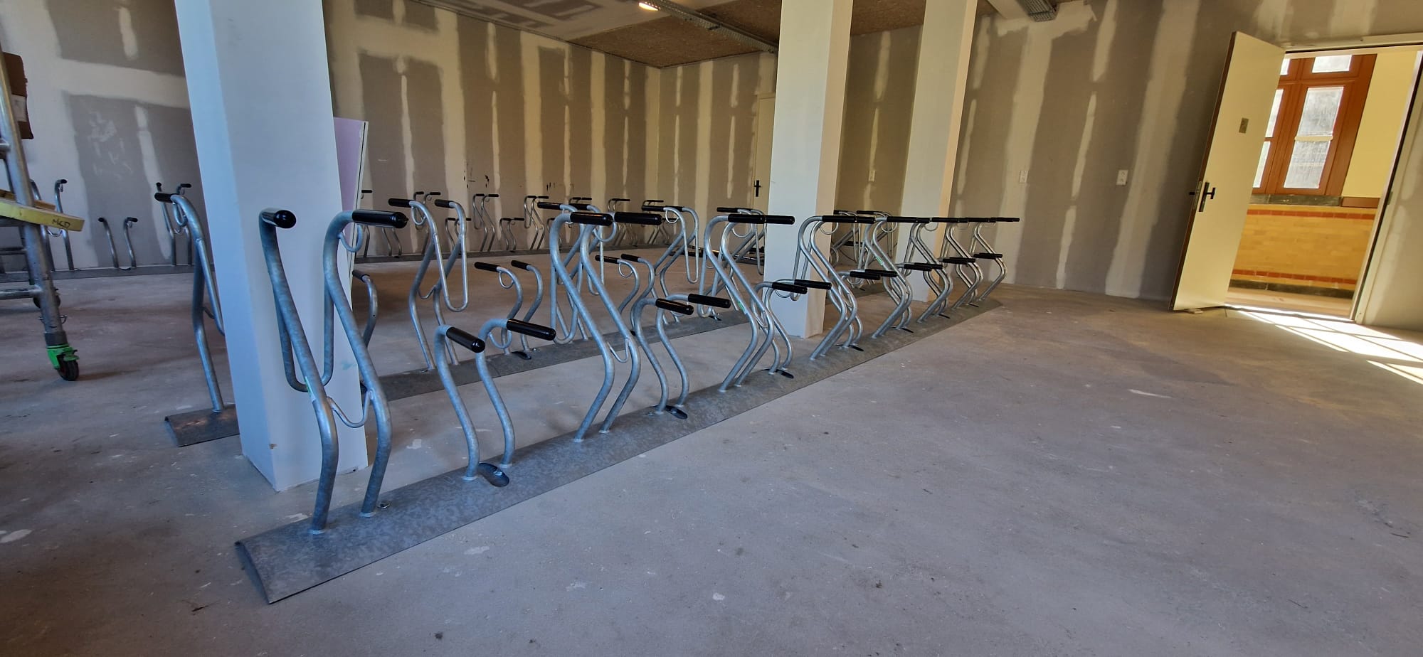 Eikenstein Zeist - Cobra Light - Klaver Fietsparkeren