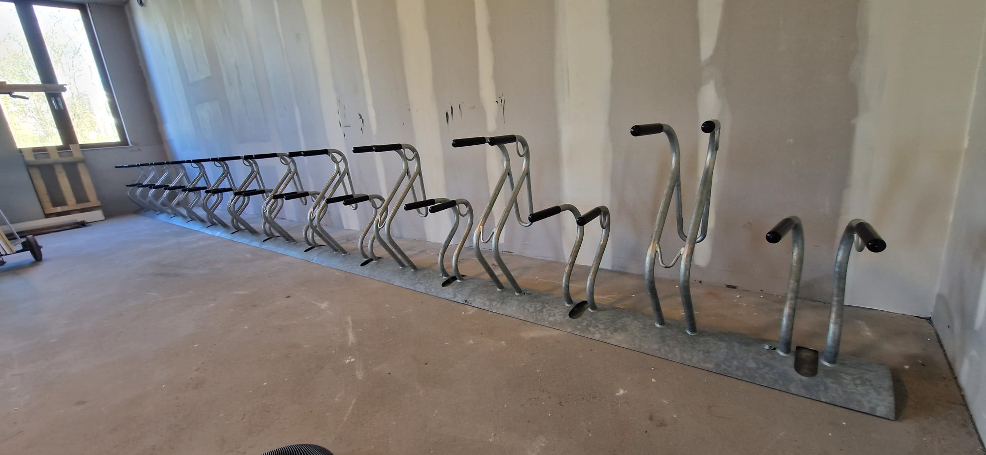 Eikenstein Zeist - Cobra Light - Klaver Fietsparkeren