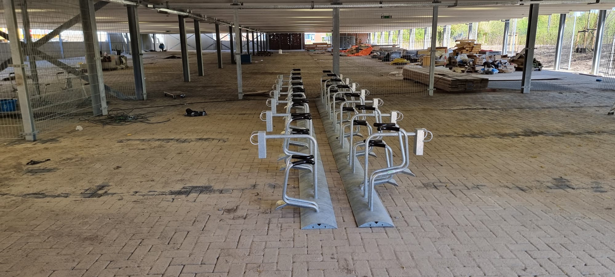 Hegeman Assen - Woma e-bike - Klaver Fietsparkeren